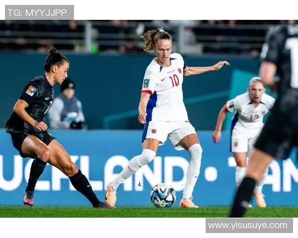 挪威女足球星汉森的辉煌职业生涯与成就解析 挪威女足球星汉森的辉煌职业生涯与成就解析